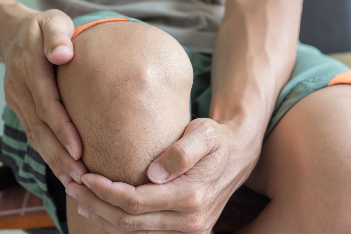 مینیسک زانو چیست و چرا آسیب میبیند؟